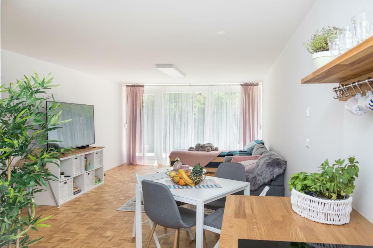 Family Apartment With Garden Lublana Zewnętrze zdjęcie